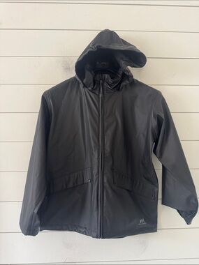 Helly Henson HH Size 12 Junior Voss Size 12 Rain Jacket Black